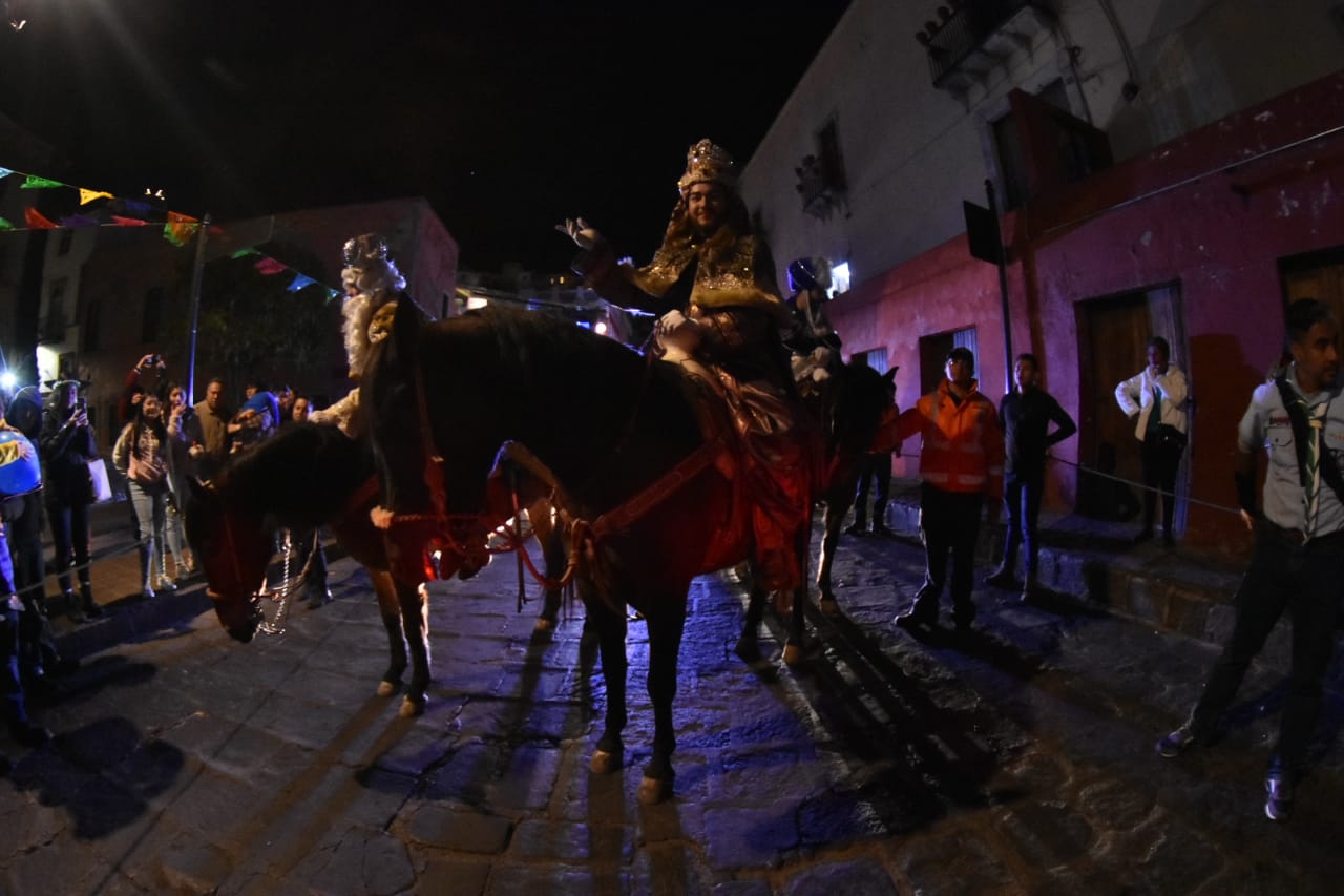 TV4 Noticias Guanajuato | Invitan a Cabalgata de Reyes Magos en la Capital