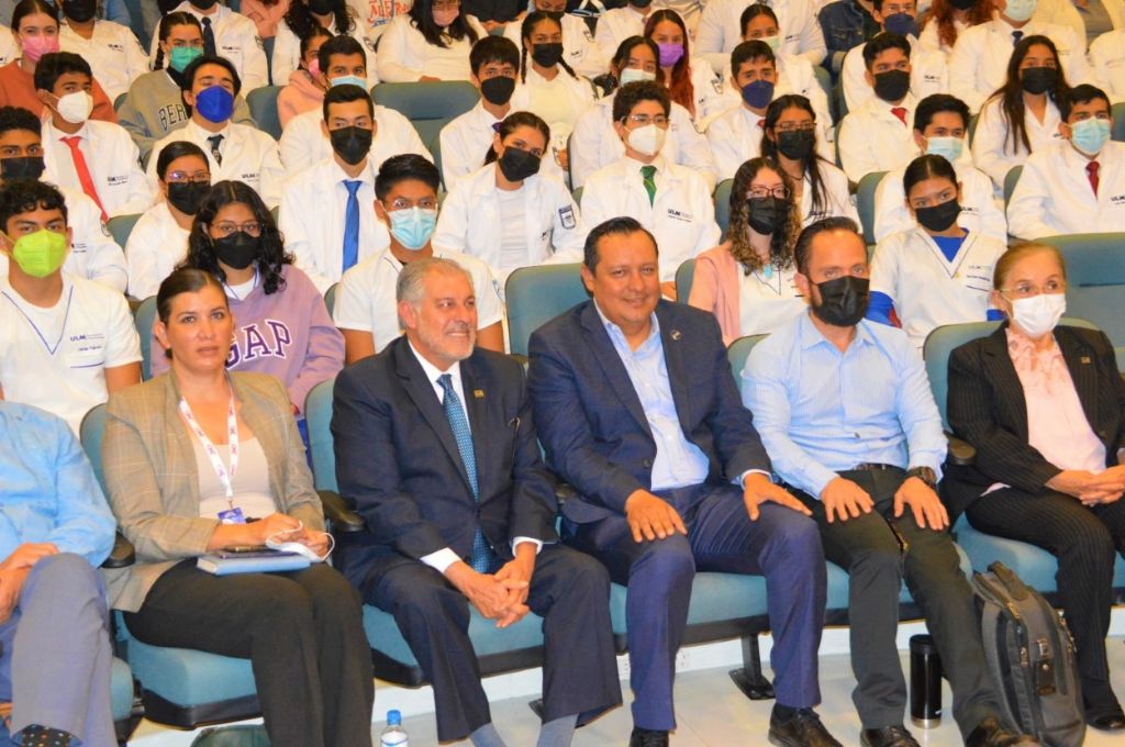 TV4 Noticias Guanajuato | Atiende Planet Yout a más de 2 millones de ...