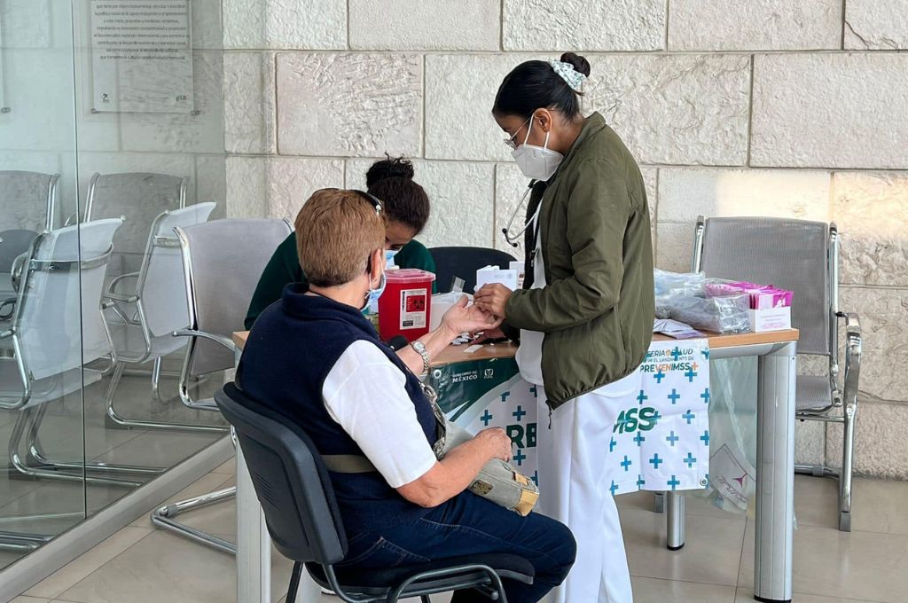TV4 Noticias Guanajuato | Realizan Feria de la Salud IMSS-CANACO 2022