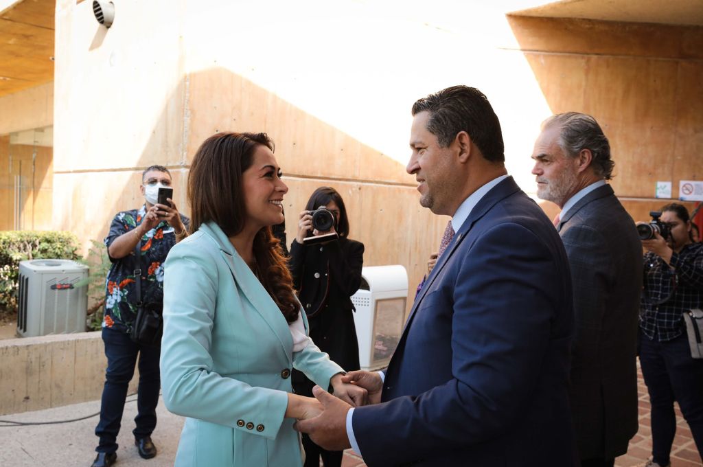 TV4 Noticias Guanajuato | Felicita Aguascalientes a Guanajuato por su ...