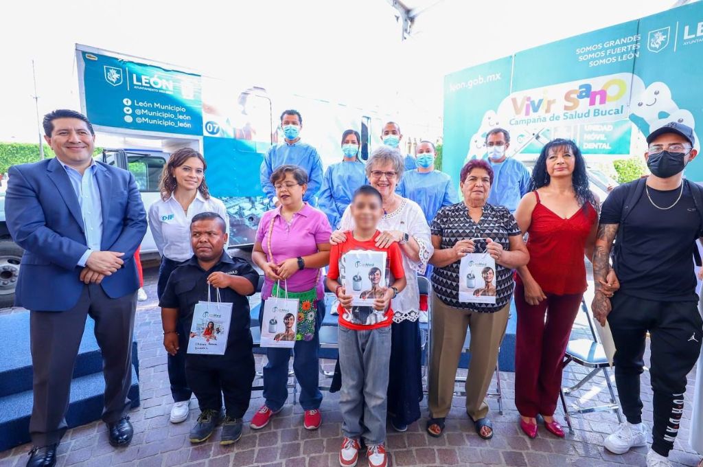 TV4 Noticias Guanajuato | Benefician con aparatos auditivos a 38 leoneses