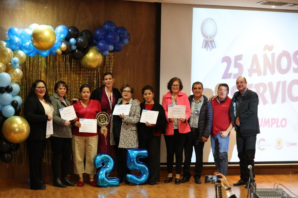 TV4 Noticias Guanajuato | Reconoce SSG a 43 servidores de salud de ...