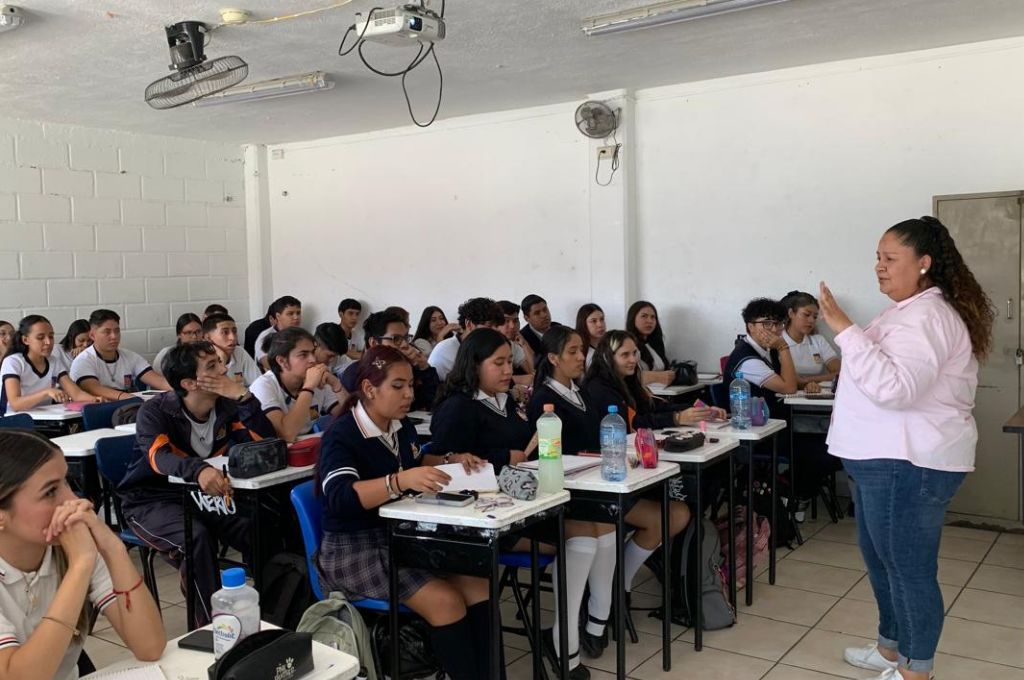 TV4 Noticias Guanajuato | De las aulas a los escenarios, Nicté Chamery ...