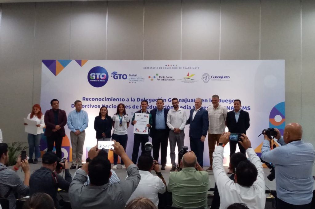 TV4 Noticias Guanajuato | Reconocen talento deportivo guanajuatense