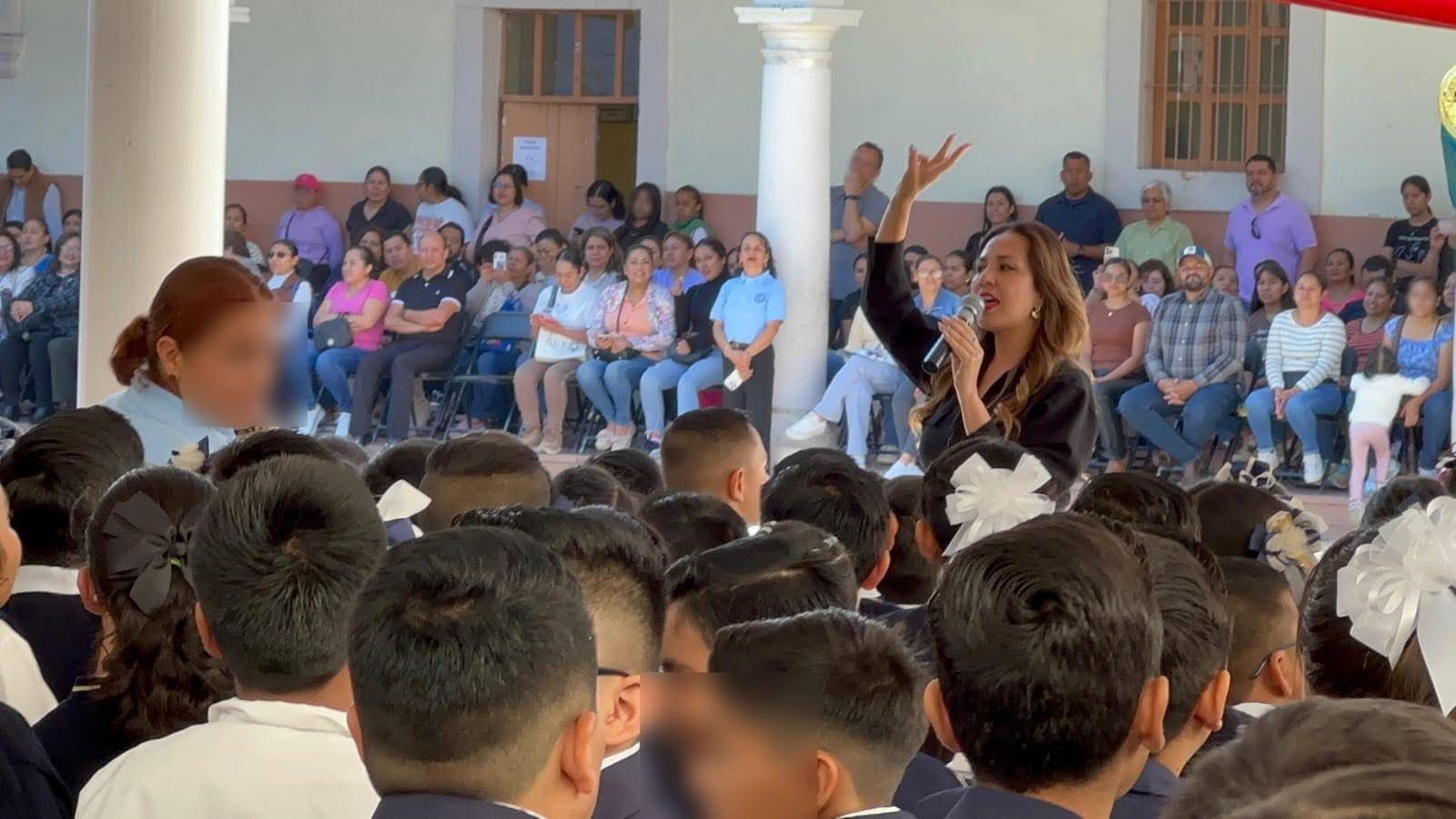 TV4 Noticias Guanajuato | Reconocen a Melanie Murillo como la alcaldesa ...