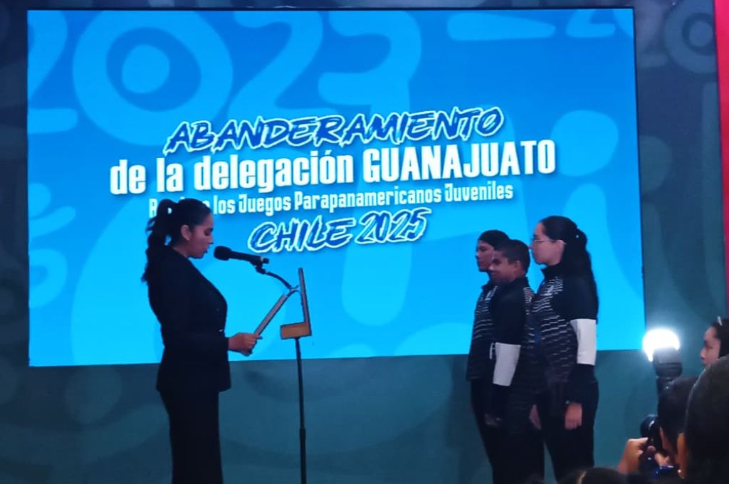 TV4 Noticias Guanajuato | Abandera Gobernadora a guanajuatenses rumbo a ...
